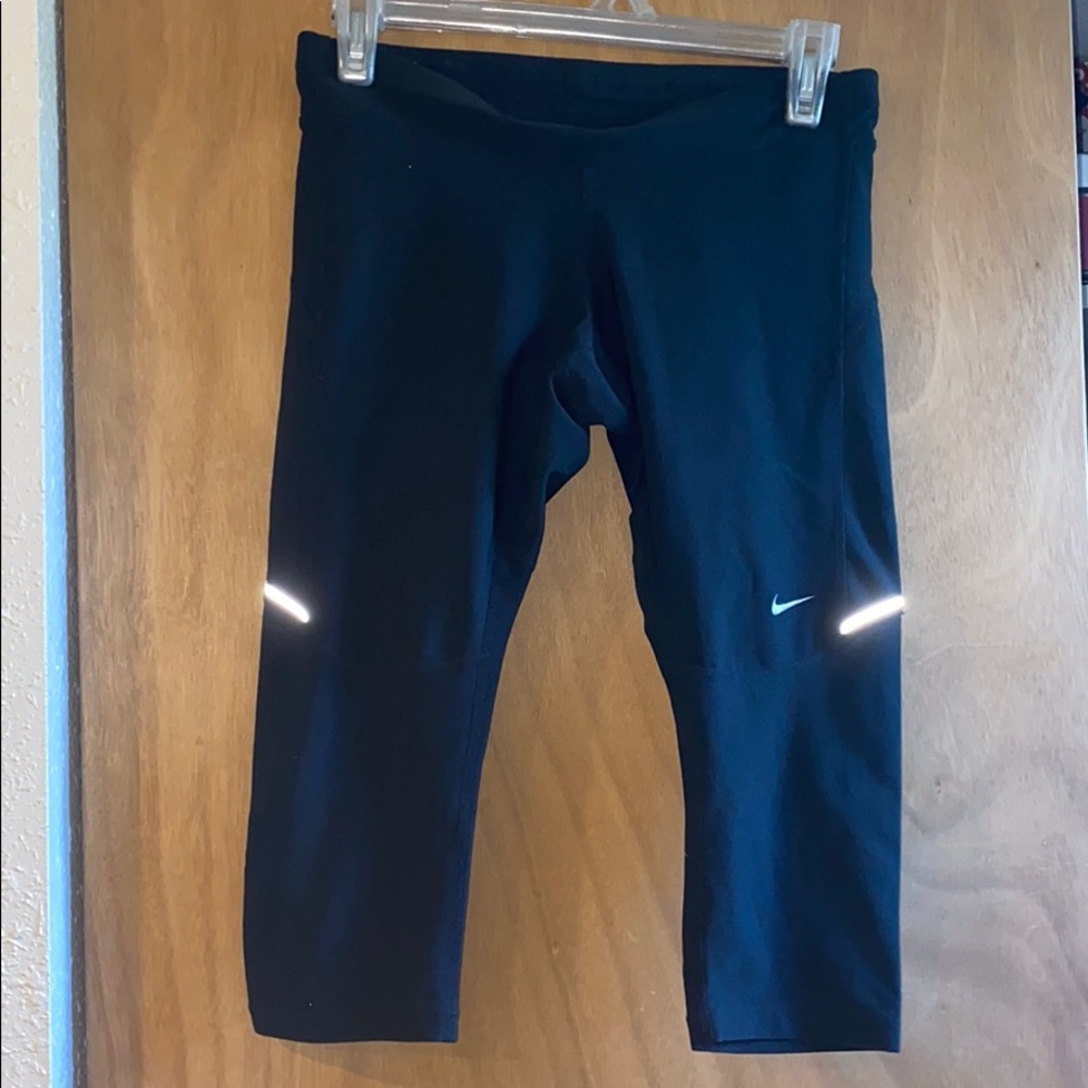 Nike Crop Dri-Fit Black leggings